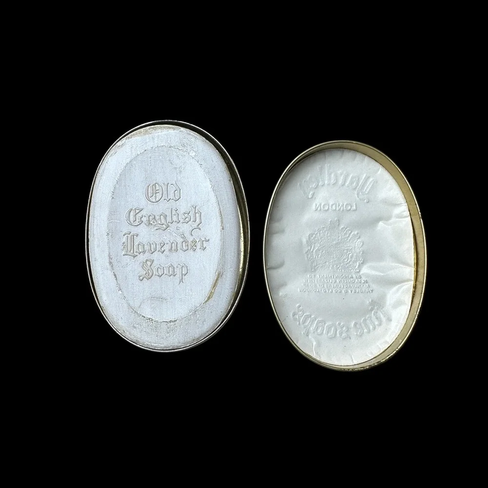 Yardley London English Lavender Soap Set with Vintage Oval Tin and 100g Bar